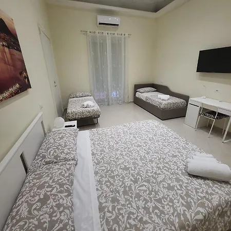 Apartment Re Umberto 311 *