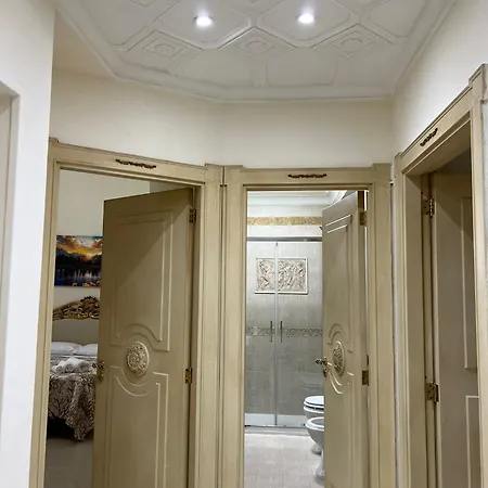 Re Umberto 311 Апартаменты Неаполь